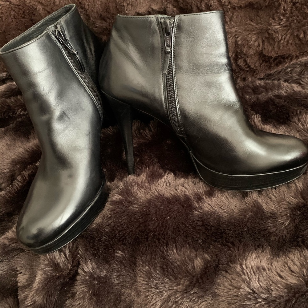 Stuart Weitzman